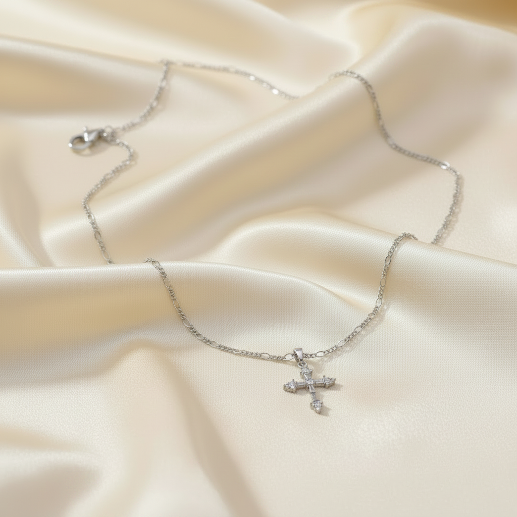 Cross pendant & chain