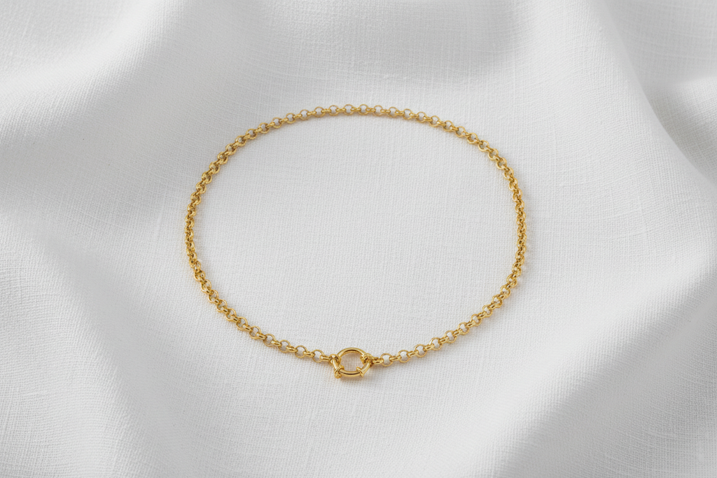 CJL Belcher 14k.                                     (0.4mm links)