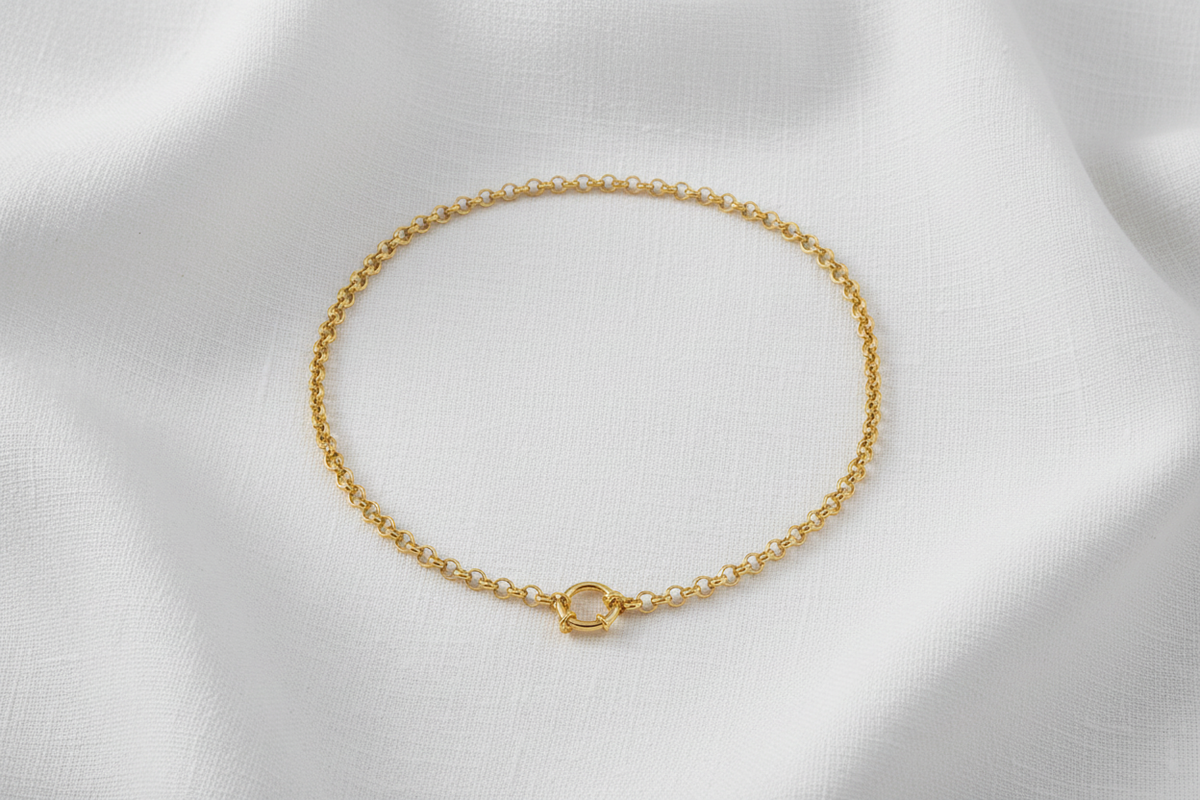 CJL Belcher 14k.                                     (0.4mm links)